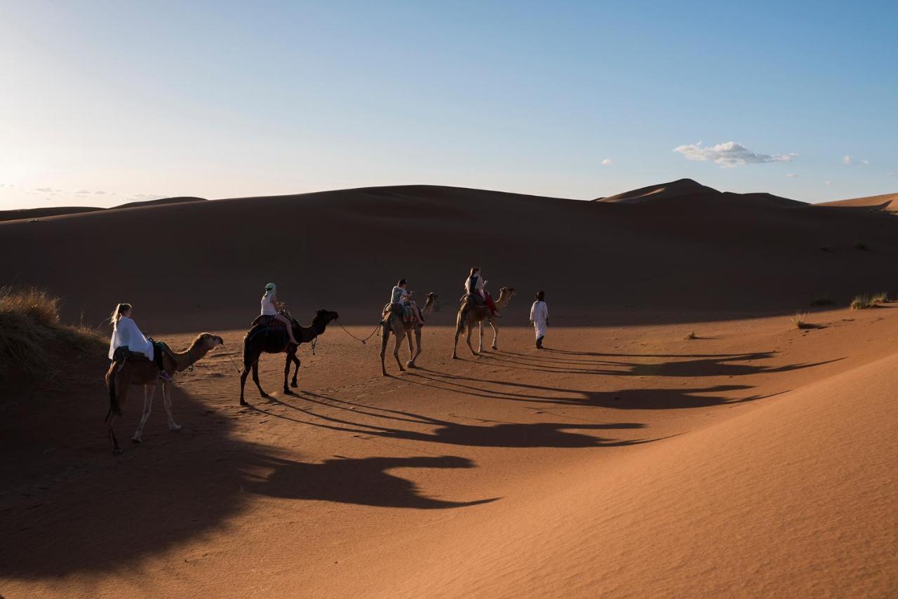 Готель Bivouac Karim Sahara Загора Екстер'єр фото