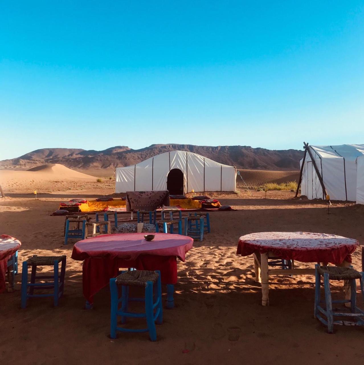 Готель Bivouac Karim Sahara Загора Екстер'єр фото